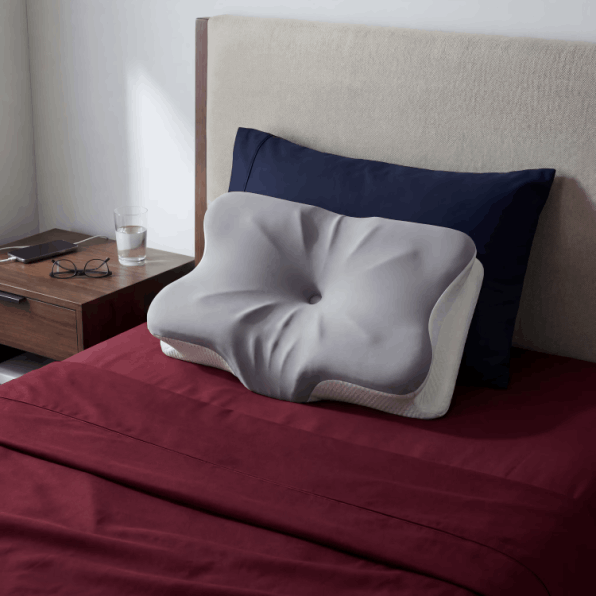 Dormiva Pillow user Kimberly S.